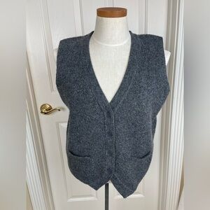Oak and Fort grey button up Vest size S NWT